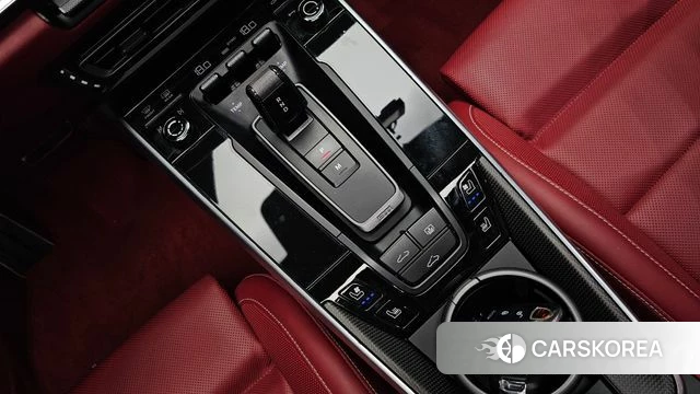 Porsche 911(992) id 4529252 из Кореи 31