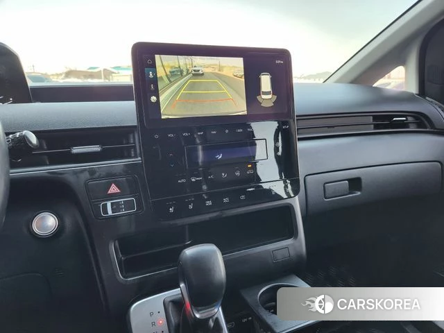 Hyundai Staria id 4224210 из Кореи 18