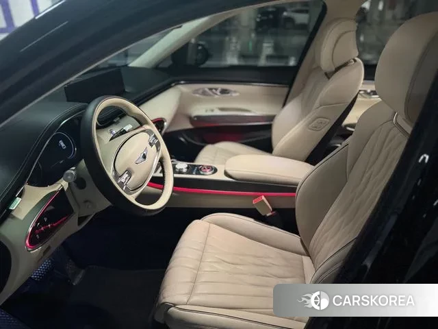 Genesis GV70 id 3525070 из Кореи 9