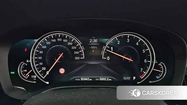 BMW 5 Series (G30) id 3602358 из Кореи 18