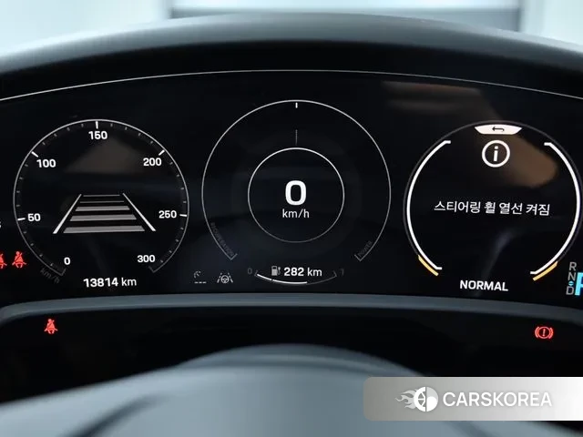 Porsche Taycan id 2925358 из Кореи 18