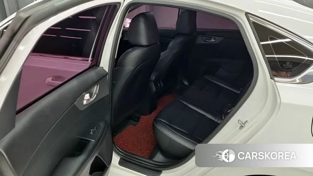 Kia Come New K3 id 3853701 из Кореи 16