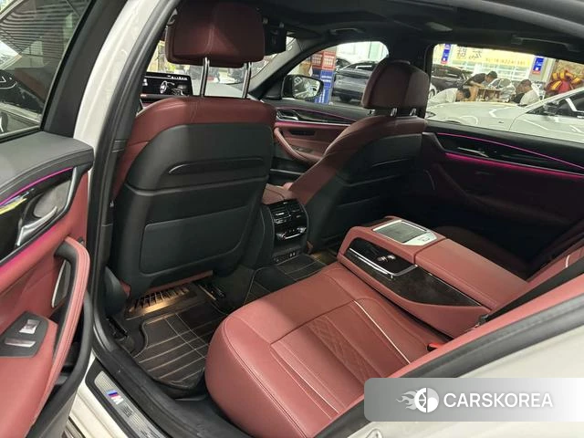 BMW 5 series id 4393918 из Китая 8