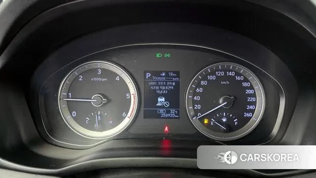 Hyundai Grandeur IG id 3000550 из Кореи 18