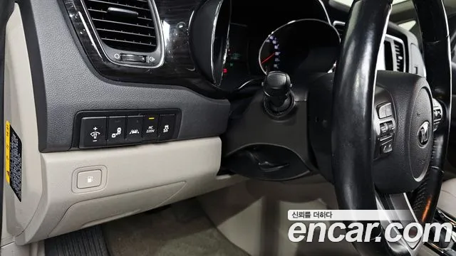 Kia The New Carnival id 2520503 из Кореи 18