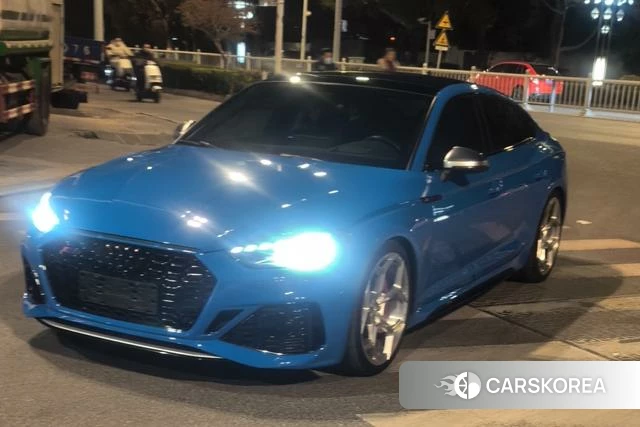 Audi RS 5 id 4241332 из Китая 8