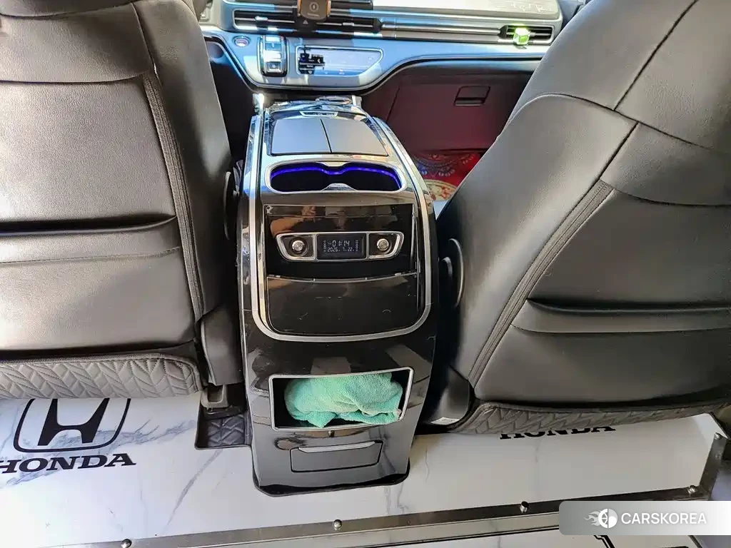 Honda Elysion id 4628395 из Китая 9