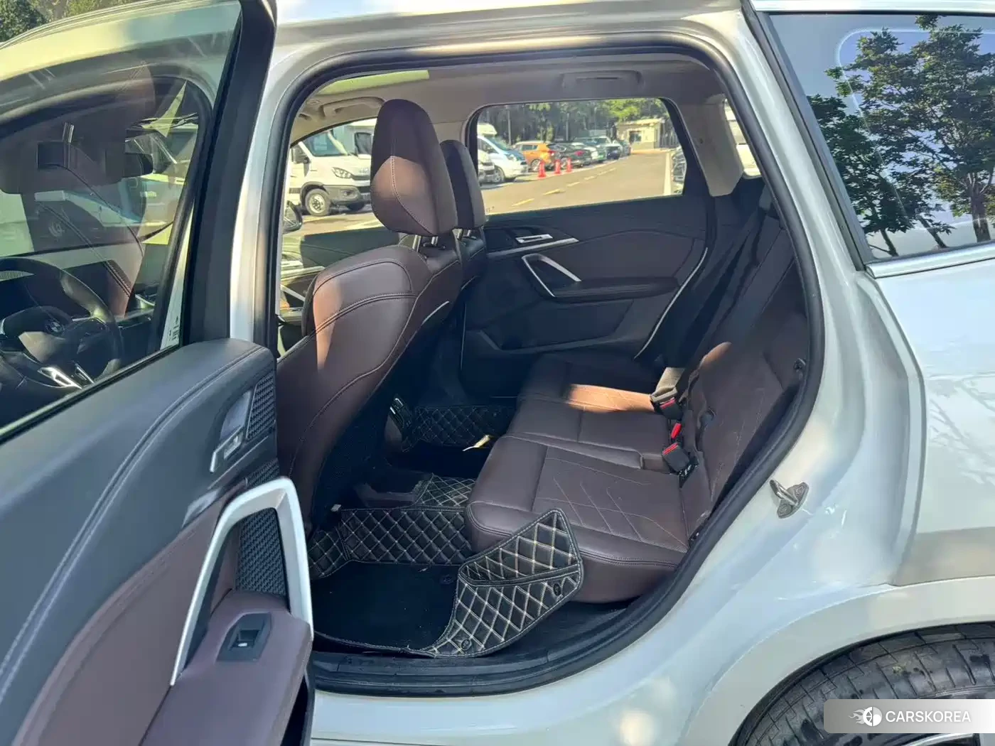 BMW X1 id 4674311 из Китая 8
