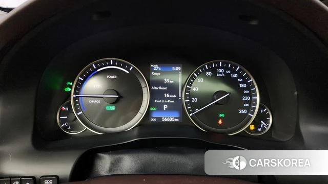 Lexus New ES300h id 4339801 из Кореи 32