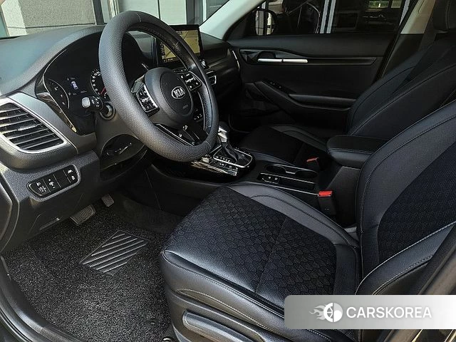 Kia Seltos id 4453428 из Кореи 18