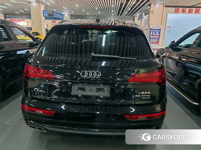 Audi Q5L id 4341825 из Китая 13