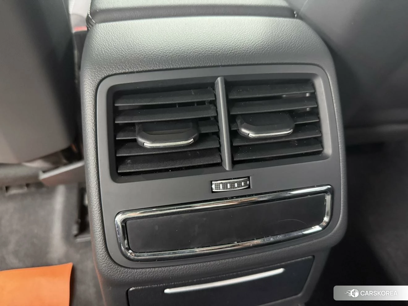 Audi A4L id 4461398 из Китая 16