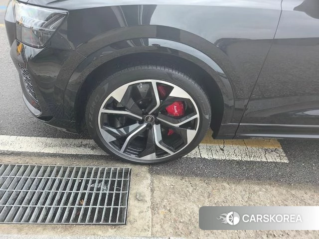 Audi RSQ8 (4M) id 4303669 из Кореи 8