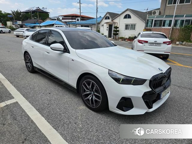 BMW 5 Series (G60) id 4725115 из Кореи 8
