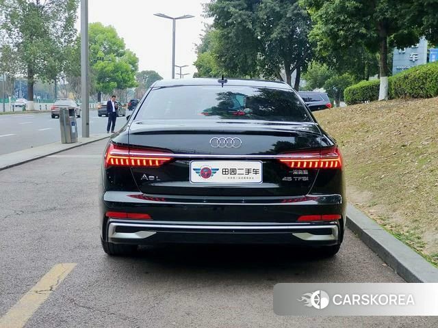 Audi A6L id 4300780 из Китая 9