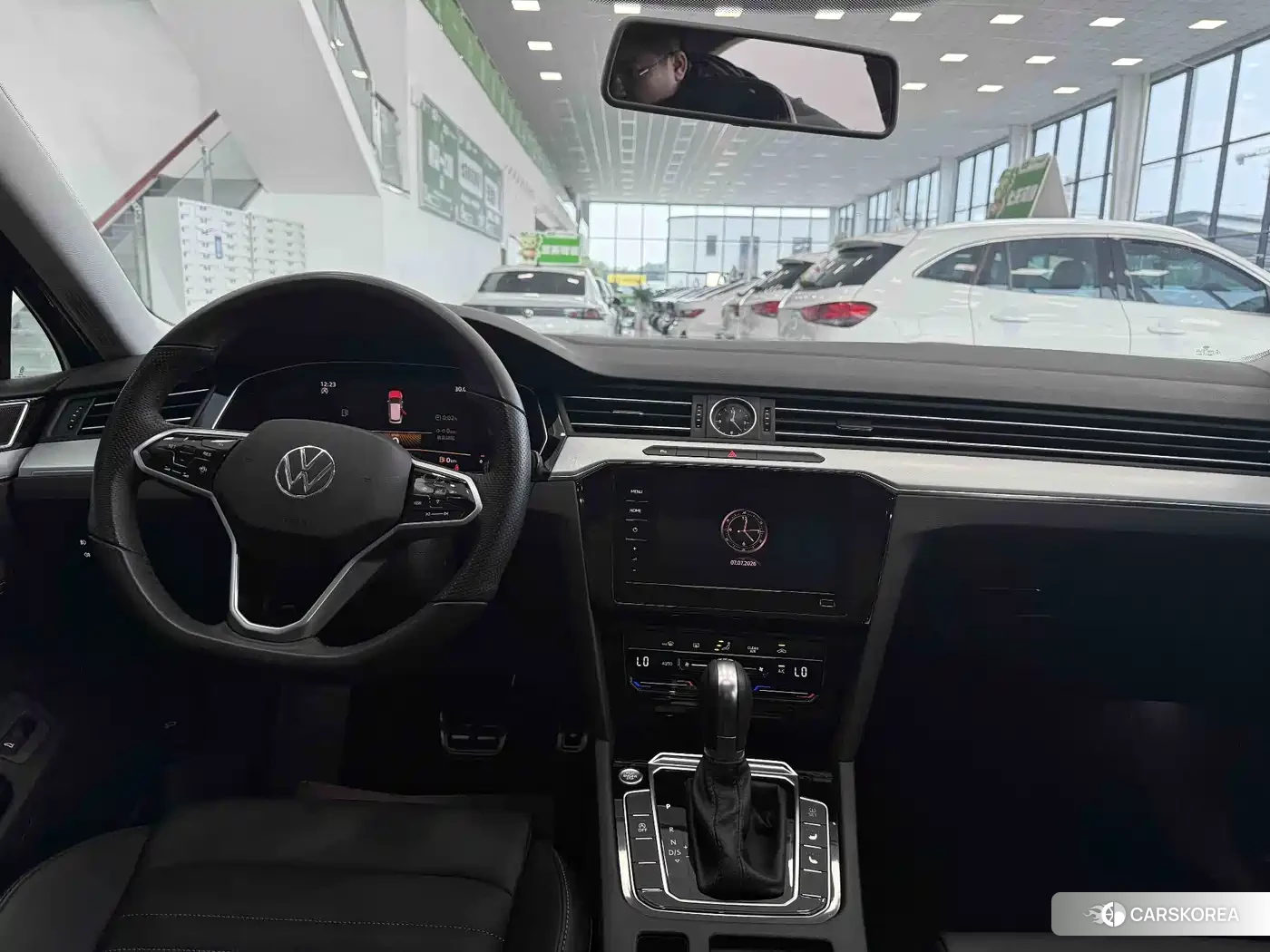 Volkswagen Magotan id 4553913 из Китая 20