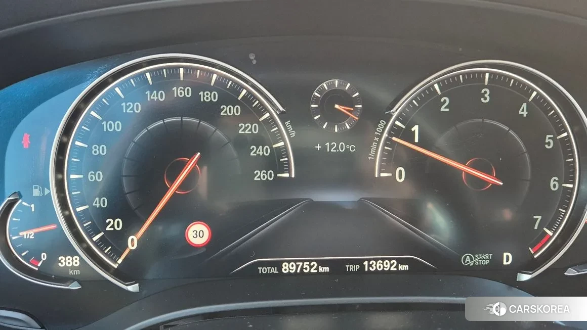 BMW 5 Series (G30) id 2140275 из Кореи 13