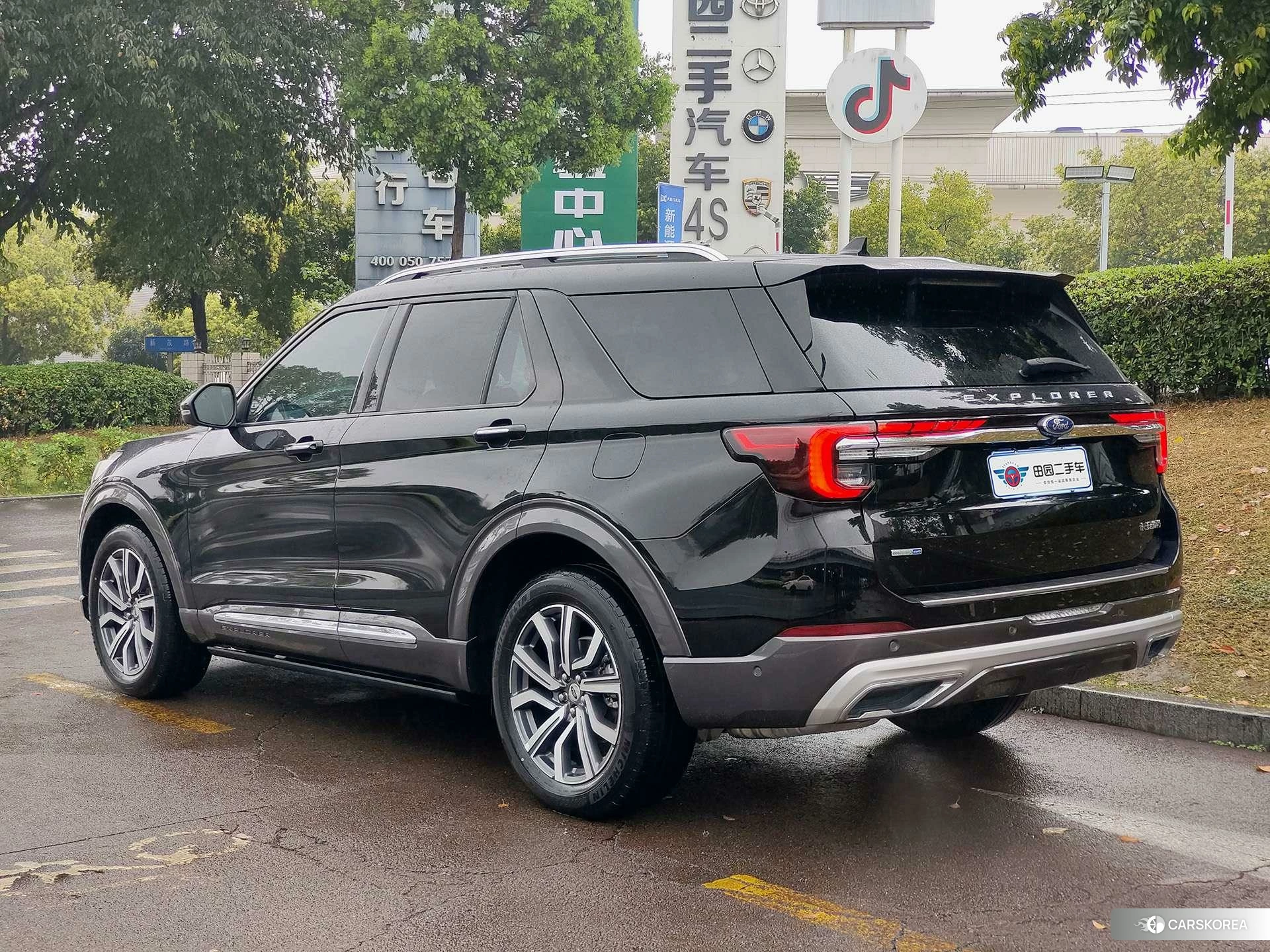 Ford Explorer id 4420865 из Китая 8