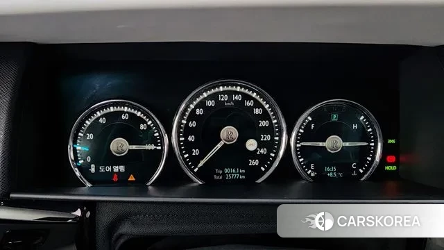 Rolls-Royce Cullinan id 3452592 из Кореи 18