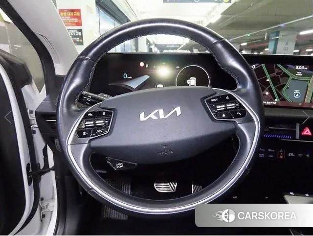 Kia EV6 id 3242113 из Кореи 18