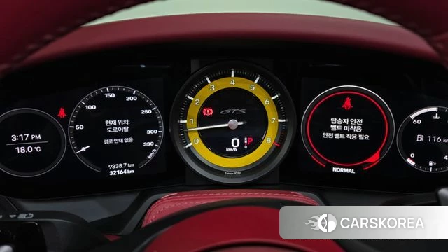 Porsche 911(992) id 3940407 из Кореи 18