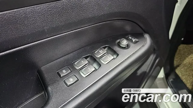 Ssangyong The New Rexton Sports Cannes id 2561477 из Кореи 18