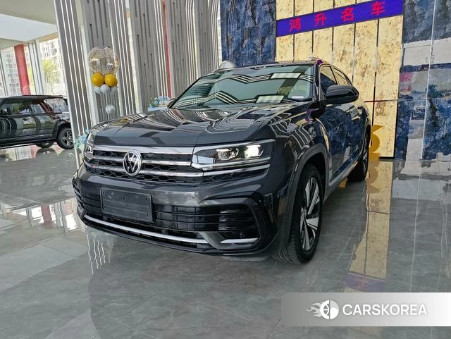 Volkswagen Tourang id 4217371 из Китая 15