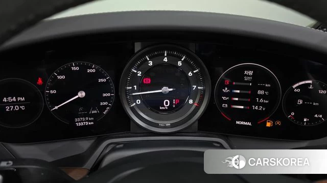 Porsche 911(992) id 4645242 из Кореи 18