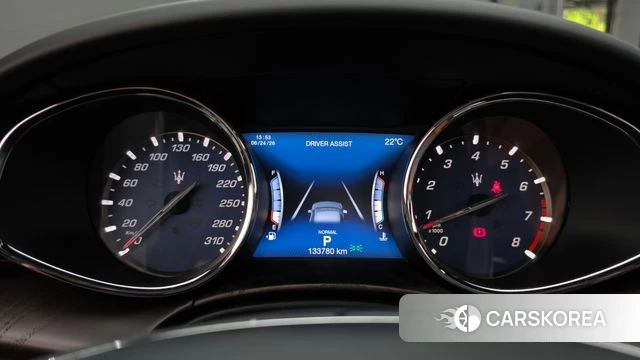 Maserati Quattroporte id 4502237 из Кореи 30