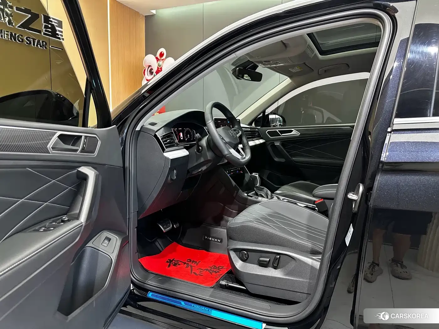 Volkswagen Tiguan L id 4680758 из Китая 9
