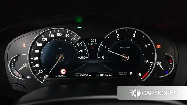 BMW 5 Series (G30) id 3761471 из Кореи 18