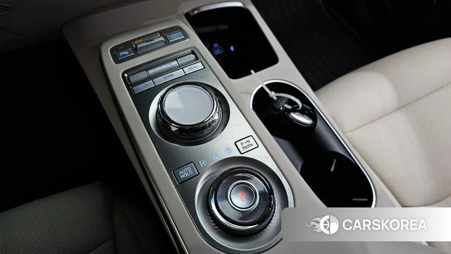 Genesis GV70 id 3940691 из Кореи 18