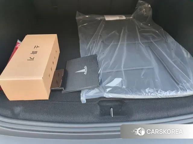 Tesla Model Y id 3240932 из Кореи 18