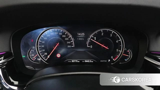 BMW 5 Series (G30) id 4310829 из Кореи 31
