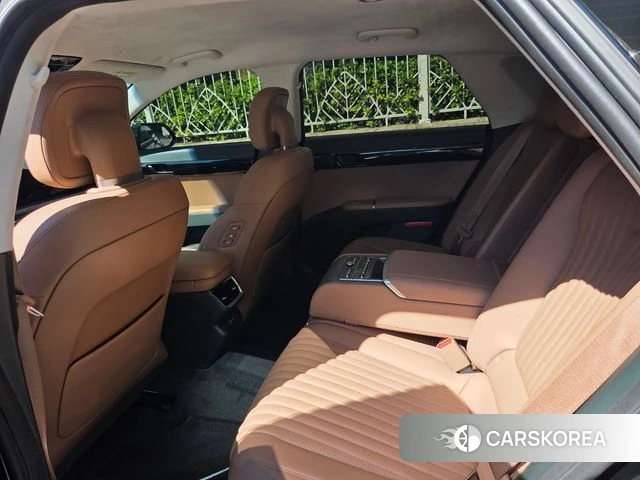 Hyundai Grandeur (GN7) id 4516292 из Кореи 18