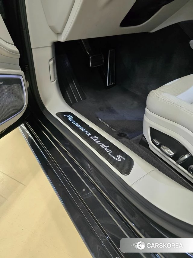 Porsche Panamera (971) id 3812706 из Кореи 13