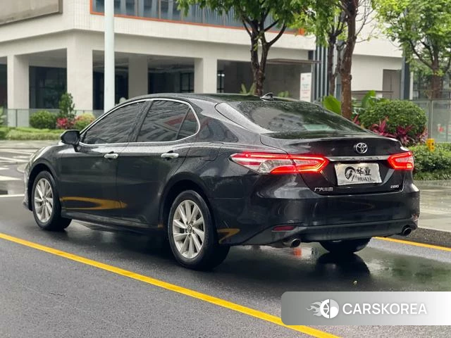 Toyota Camry id 4297959 из Китая 8