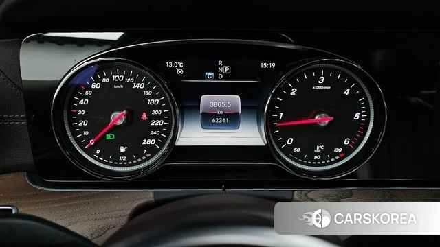 Mercedes-Benz E-Class W213 id 3807938 из Кореи 18