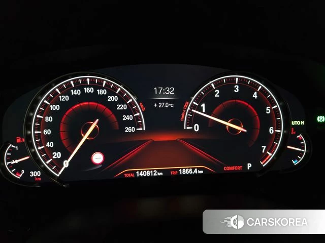 BMW 5 Series (G30) id 4417361 из Кореи 8