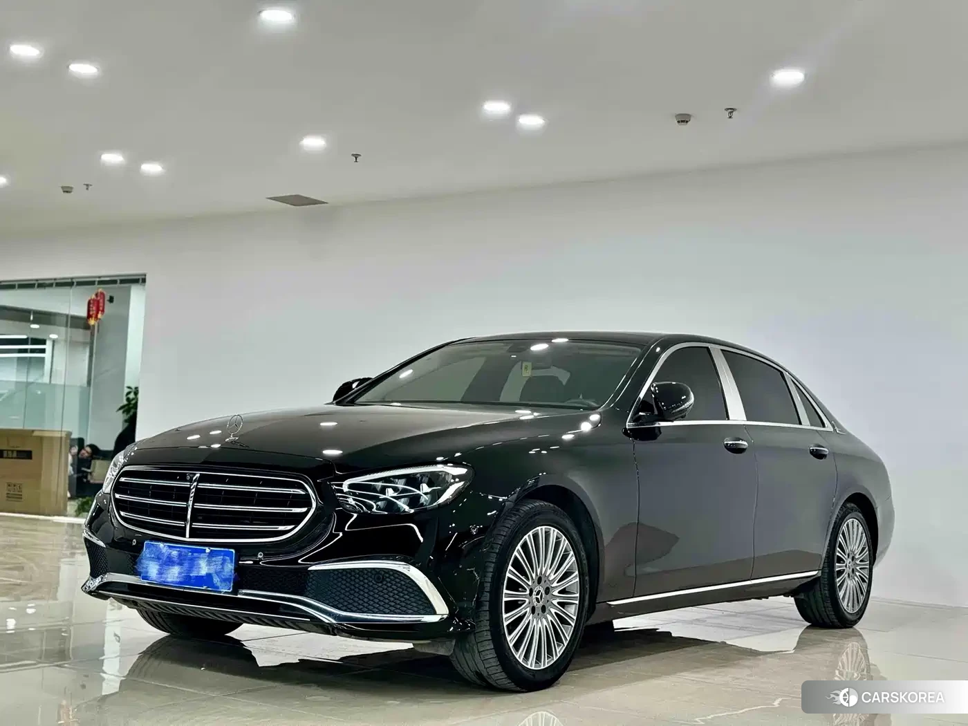 Mercedes-Benz E-Class id 4577848 из Китая 16