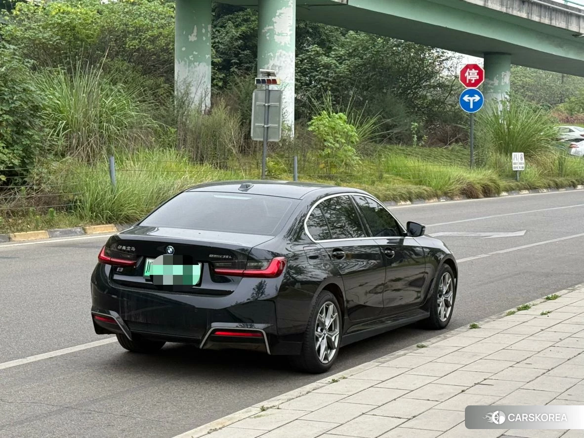 BMW i3 id 4461218 из Китая 16