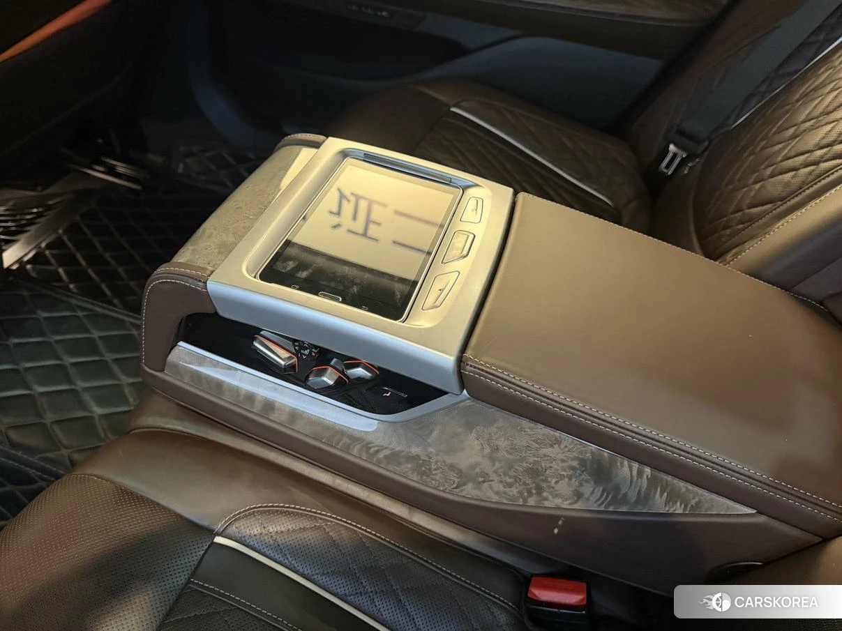 BMW 7 series id 4420413 из Китая 22