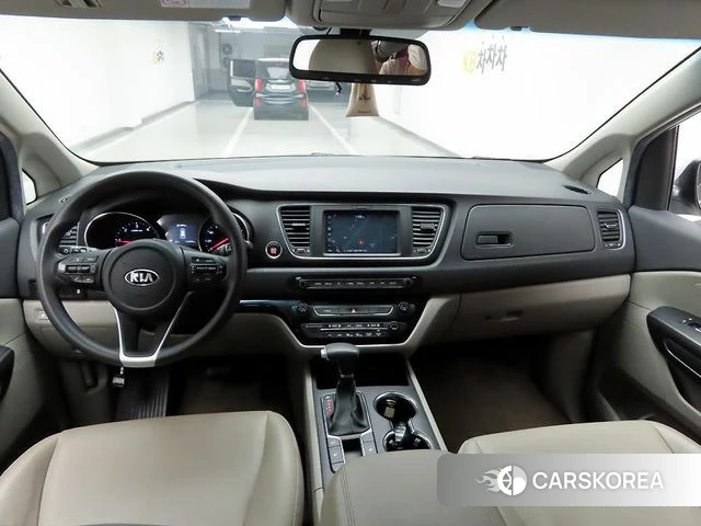Kia The New Carnival id 4458795 из Кореи 18