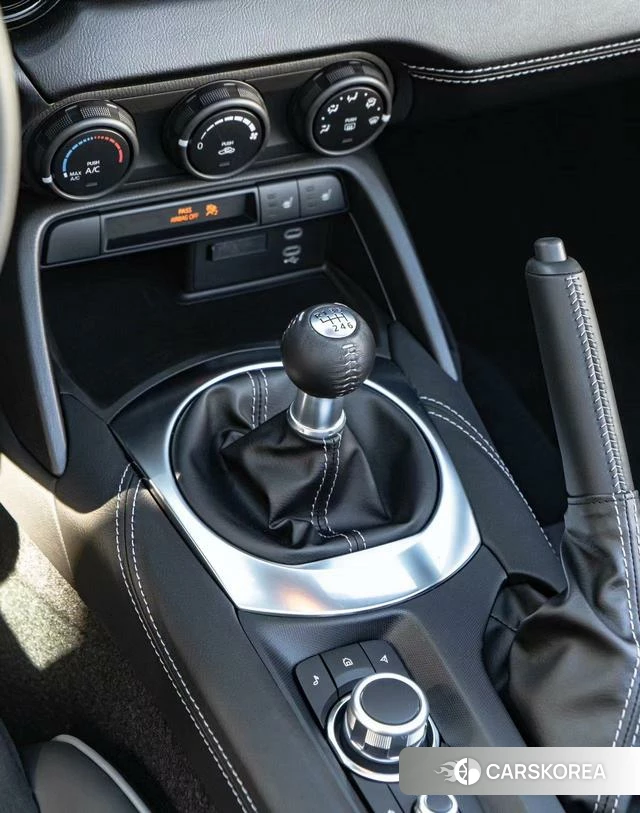 Mazda MX-5 id 4255721 из Китая 15