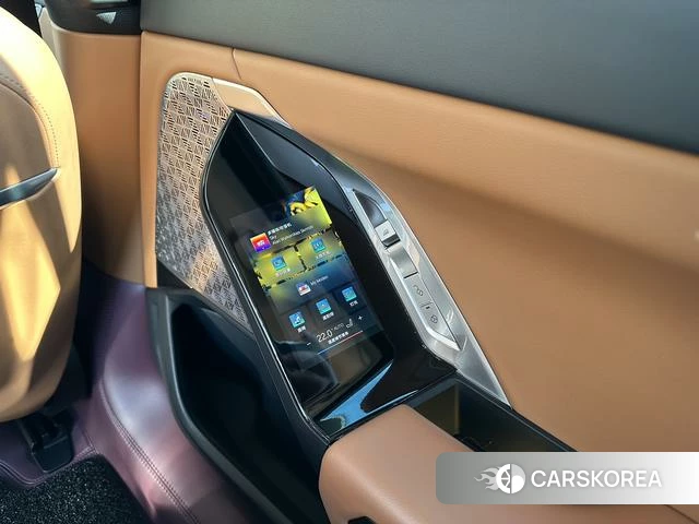 BMW 7 series id 4258054 из Китая 23