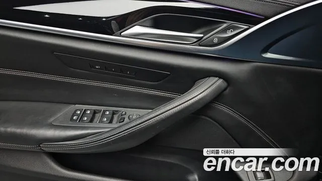 BMW 5 Series (G30) id 2662974 из Кореи 18