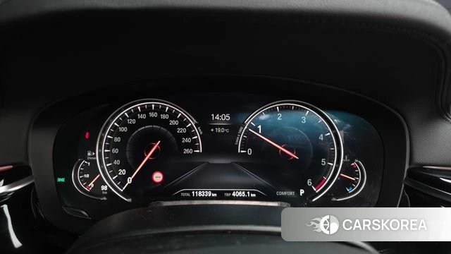 BMW 5 Series (G30) id 4286132 из Кореи 37
