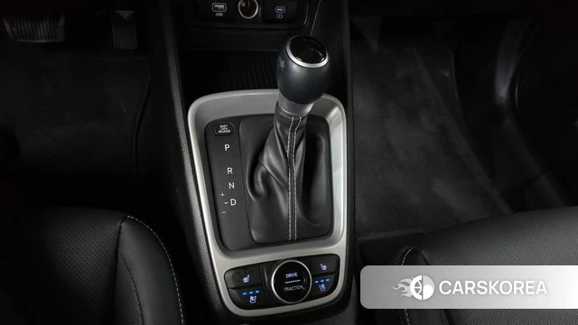 Hyundai Venue id 4548614 из Кореи 28