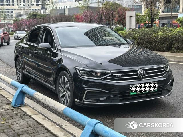 Volkswagen Magotan PHEV id 4256156 из Китая 8