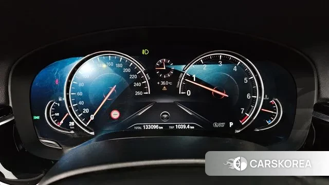 BMW 5 Series (G30) id 3096040 из Кореи 18